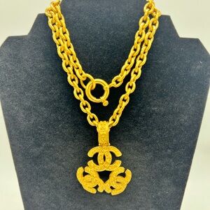 ✨ Vintage Chanel Triple Coco Mark Necklace ✨
